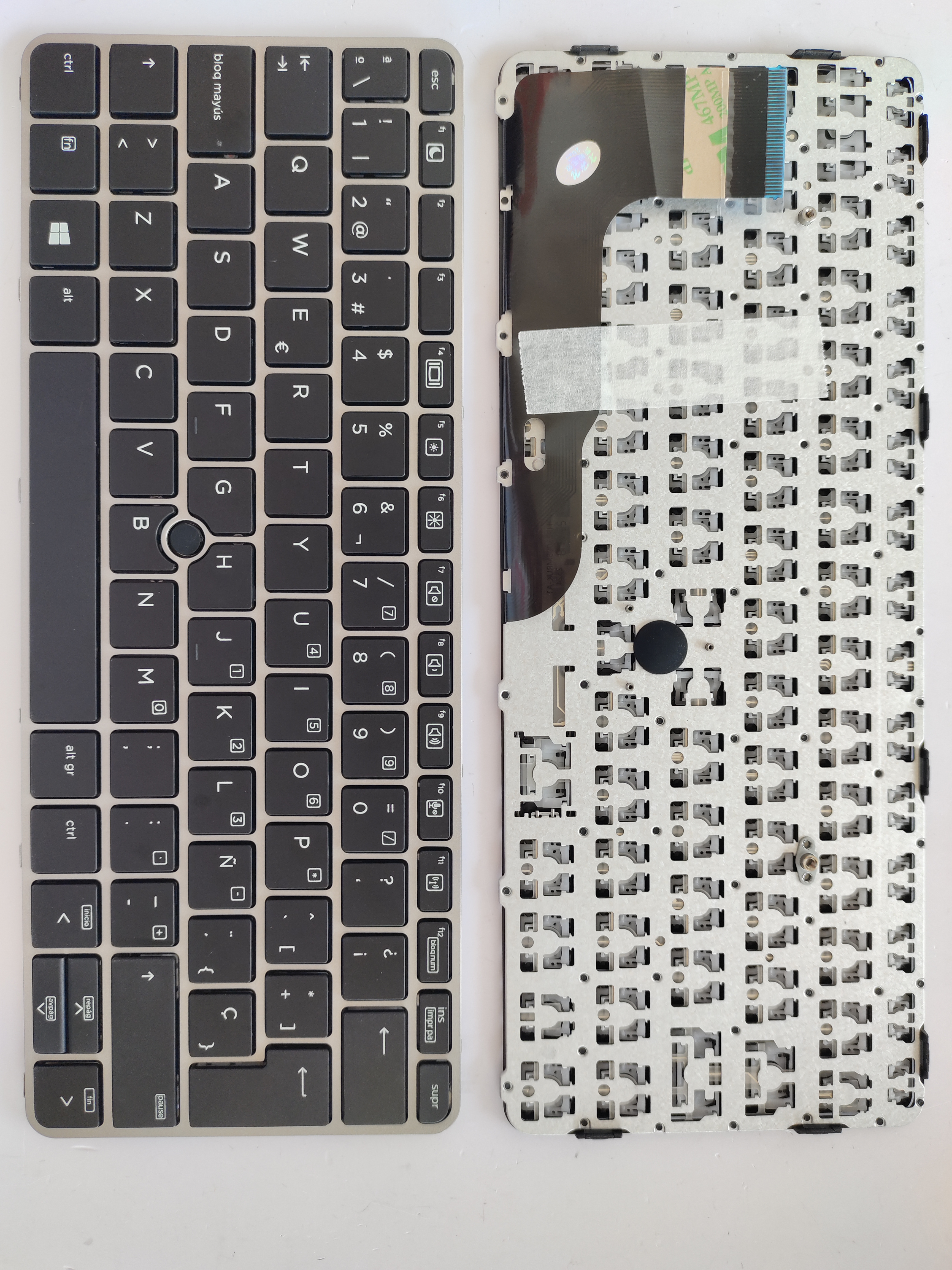 Picture of New Replacement Laptop Keyboard For HP 820G3/820G4/725G3/725G4/828G3/828G4 SILVER FRAME BLACK (OEM) SP Layout